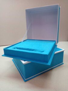 กล่องโล่รางวัล สีฟ้า