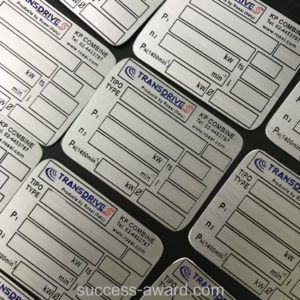 เนมเพลทติดเครื่องจักร